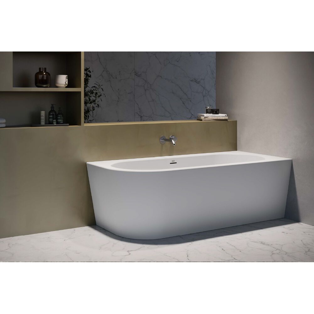 Silba: Eckbadewanne
